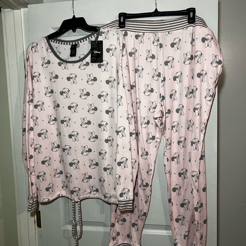 Blush pink Minnie Mouse pj set